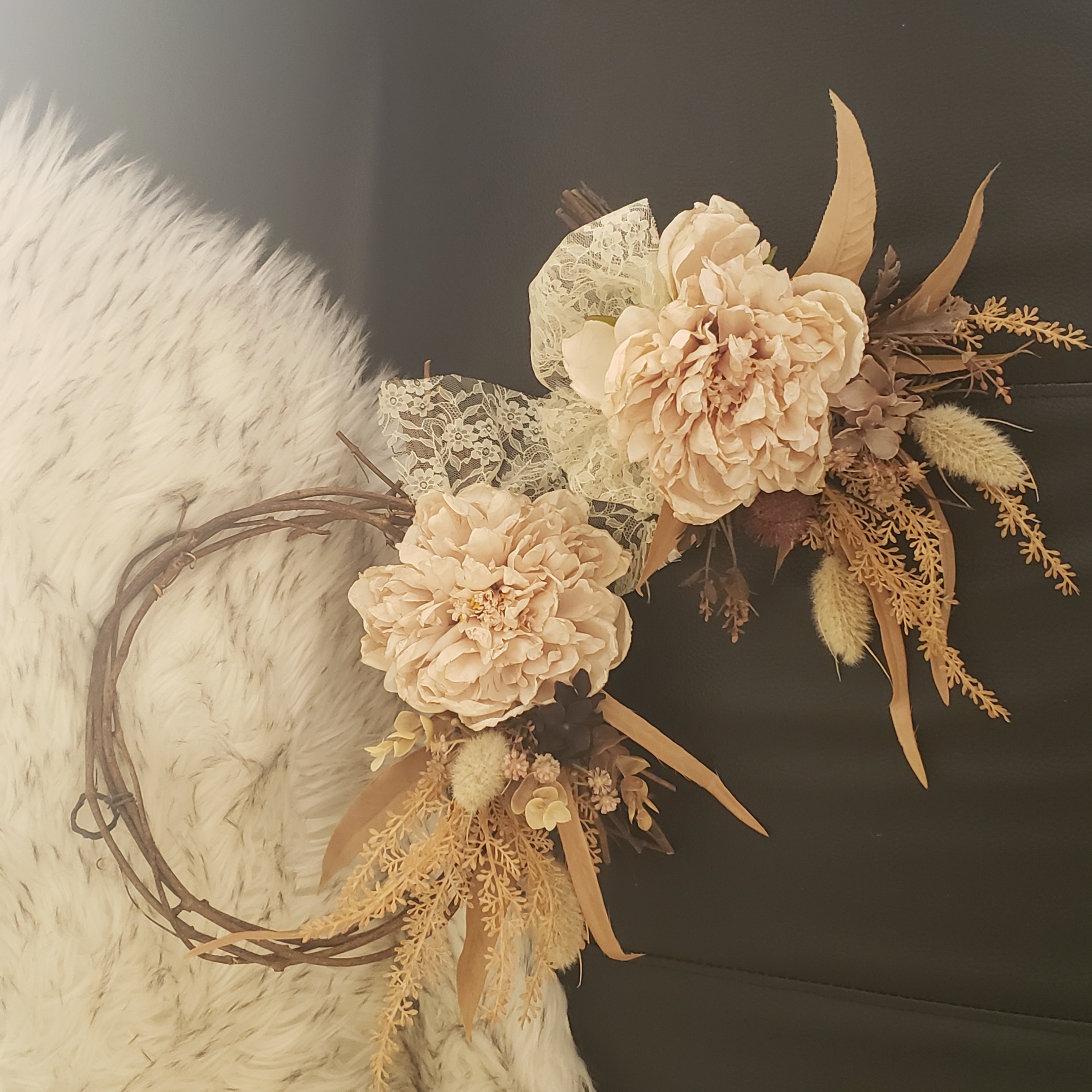 EGGNWORKS エッグンワークス ツクルヒトタチ 花飾り、ヘアアクセサリー、かんざし、スワッグ
壁掛け　Atelier Nature