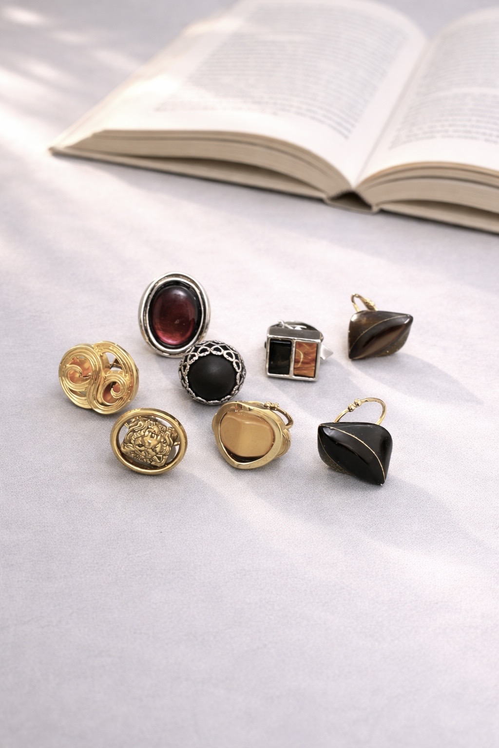 EggnWorks Museum エッグンワークス ミュージアム イタリアヴィンテージボタンアクセサリーmaponti