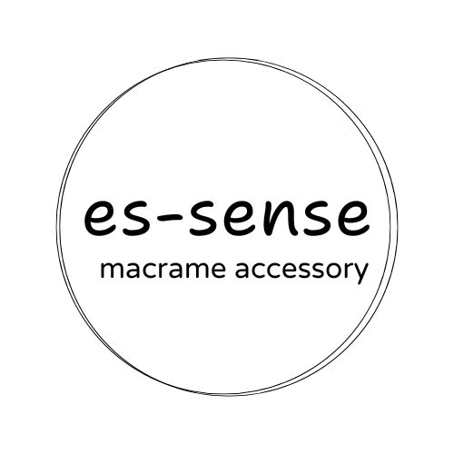 EggnWorks Museum エッグンワークス ミュージアム 縁取りにおめかし　モルガナイトのマクラメネックレスes-sense