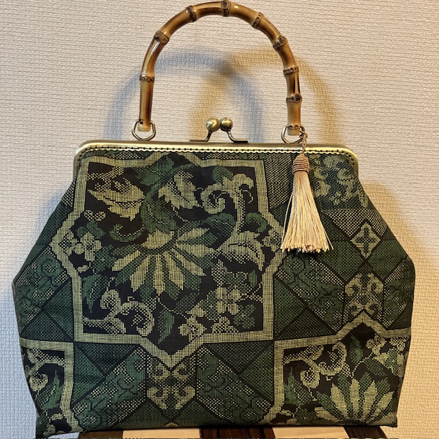 EggnWorks Museum エッグンワークス ミュージアム ハンドメイド　大島紬　着物リメイク　がま口バッグ