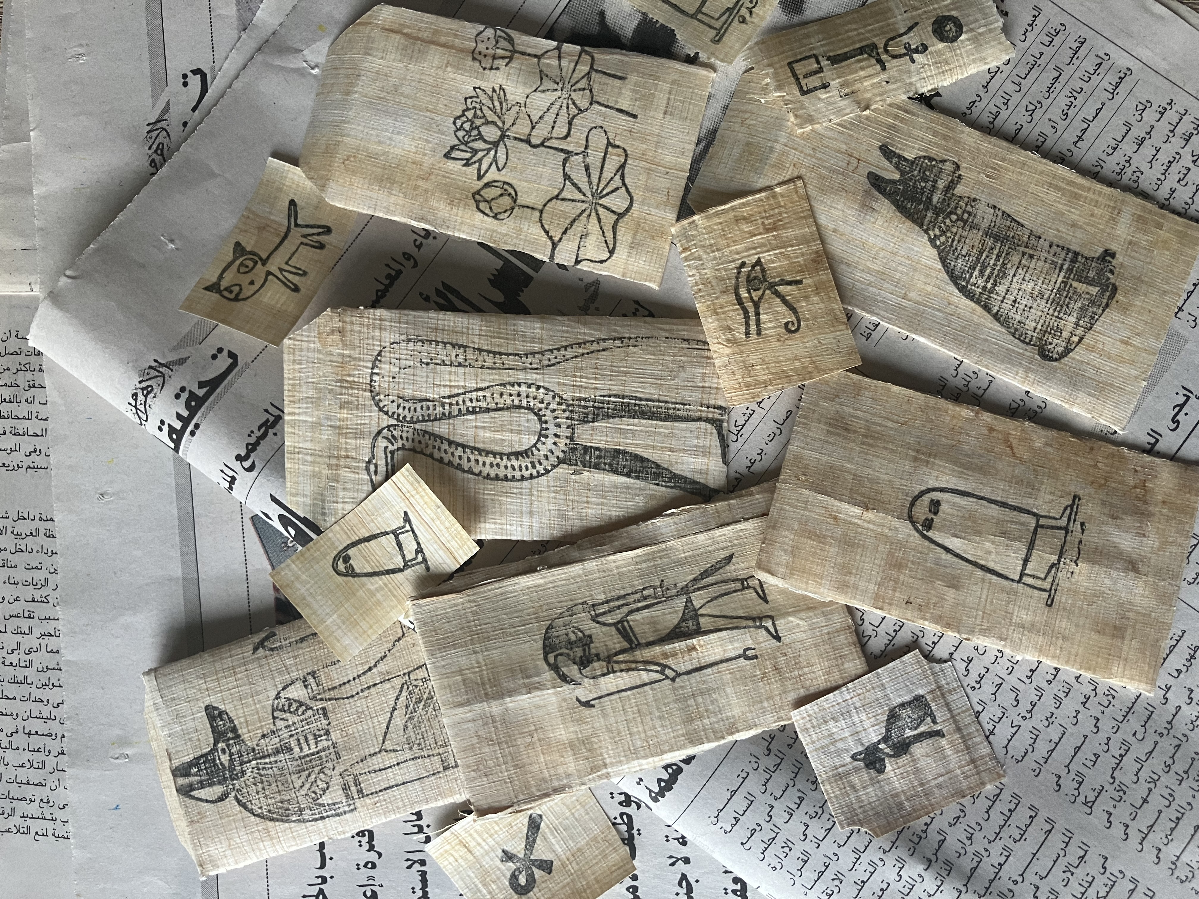 EggnWorks Museum エッグンワークス ミュージアム エジプト製パピルスのお守りpapyrus1017