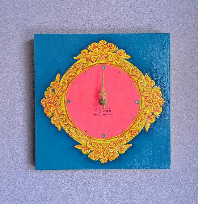 全国デザイン選手権　ポストカード　ステッカー　ツクルヒトタチ博in京都文化博物館2025 EggnWorks Museum エッグンワークス ミュージアム 華麗なるフレームイン　【壁掛け時計・colorターコイズルーmao-maron