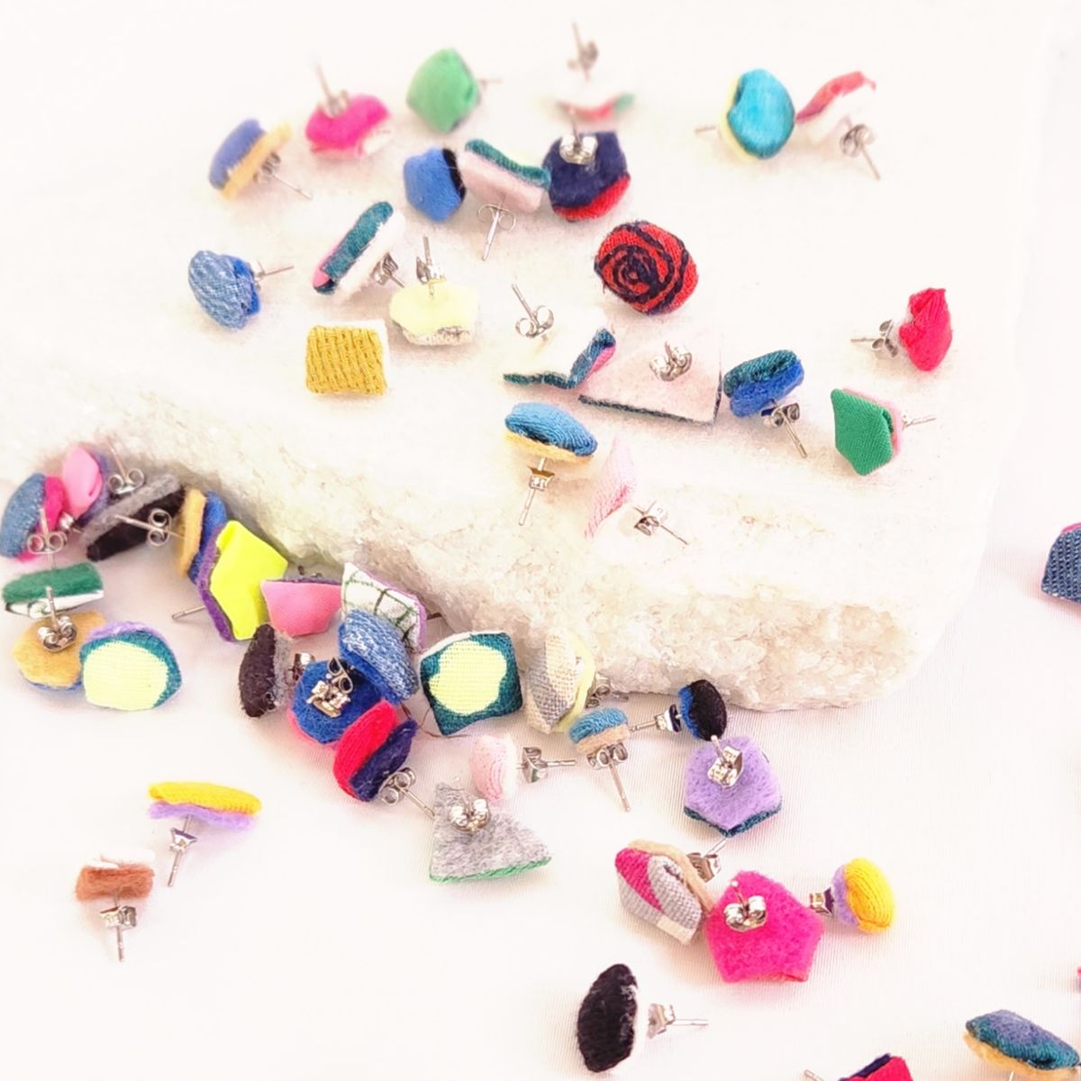 EggnWorks Museum エッグンワークス ミュージアム KAKERALuniqueaccessories